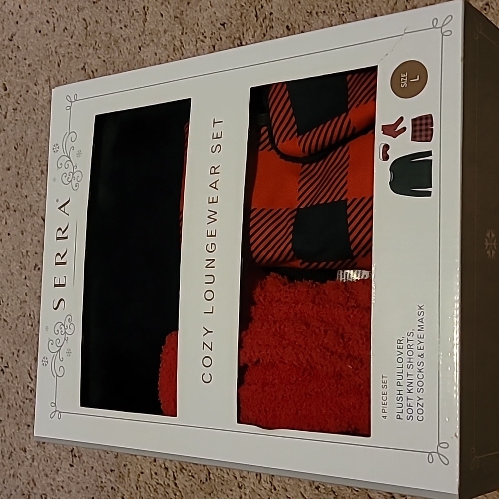 Serra Red and Black Lougewear Set Size Large